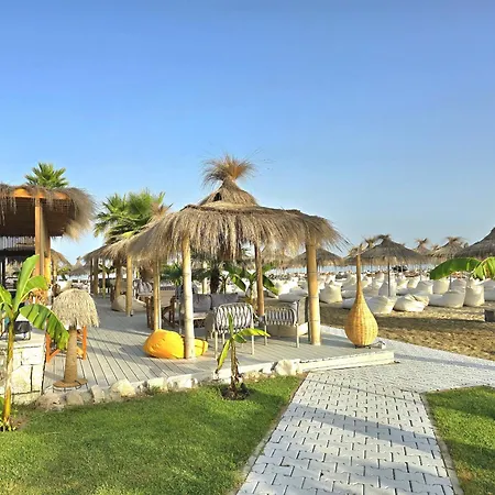 Sunny 144 Plazhi San Pietro