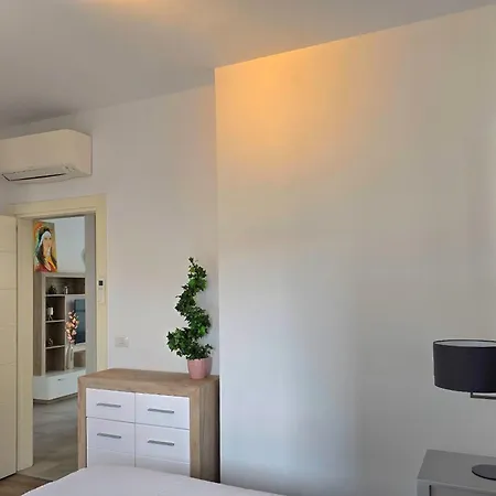 Sunny 144 Apartamento Plazhi San Pietro