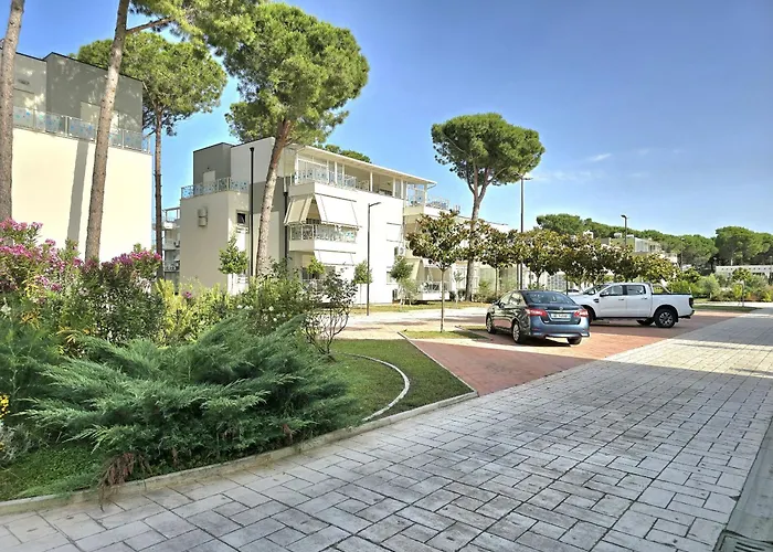Sunny 144
