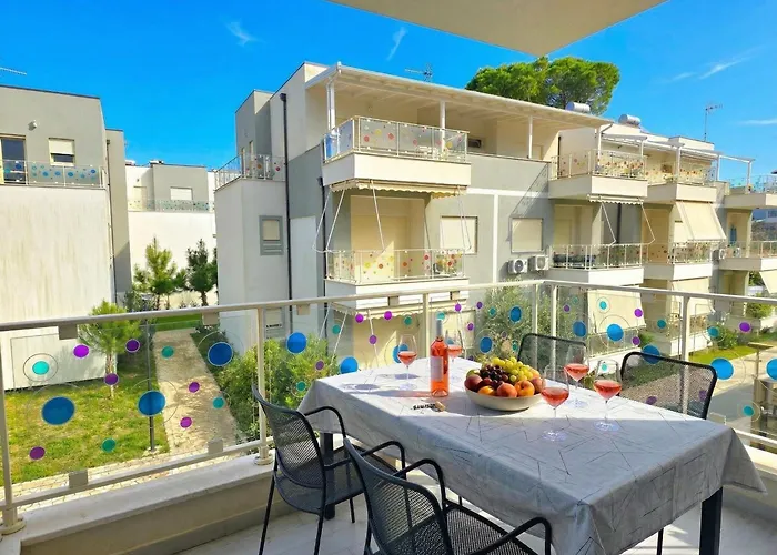 Sunny 144 아파트 Plazhi San Pietro