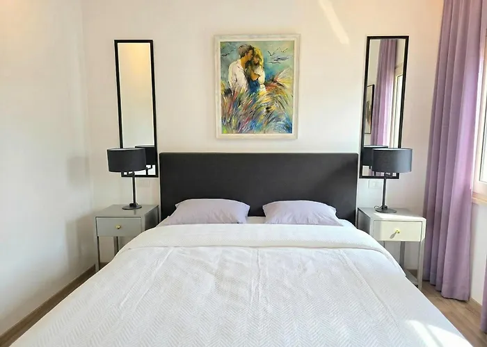 Sunny 144 아파트 Plazhi San Pietro